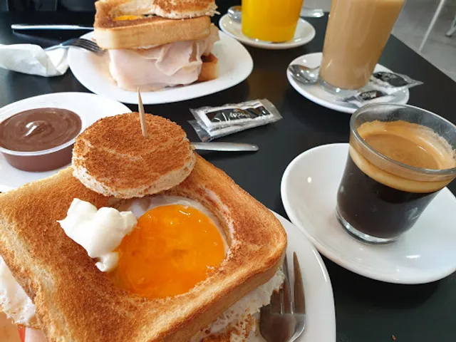 Café, Churros y Chocolate