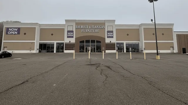 Raymour & Flanigan Furniture and Mattress Store