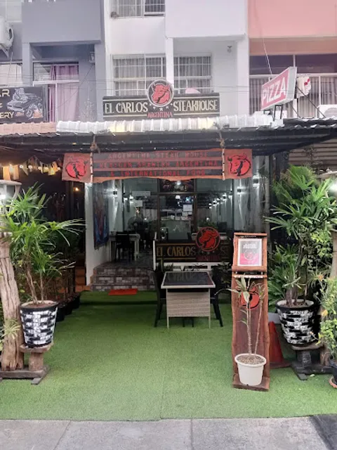El Carlos Argentinian Steak House