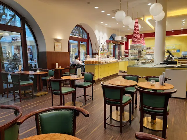 Confiserie Cafe Gmeiner