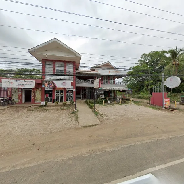 Pizzería liberiana huacas