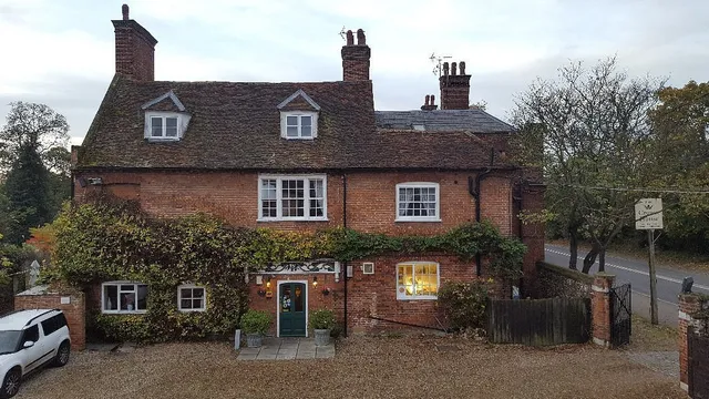 The Crown House Hotel