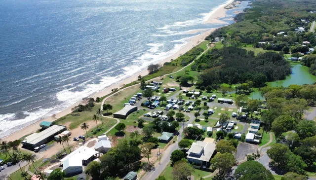 Moore Park Beach Holiday Park