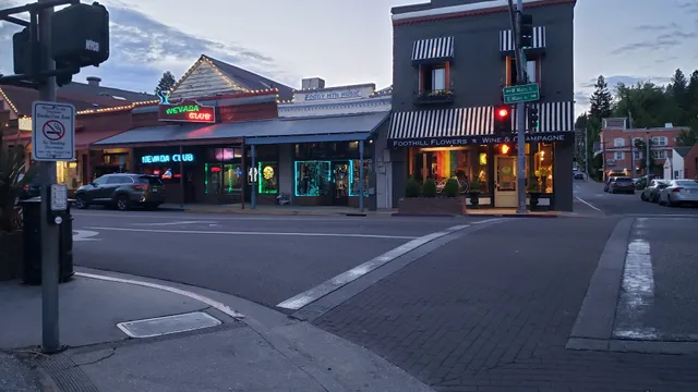 Foggy Mountain Music