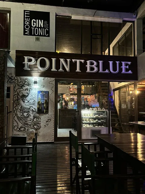POINT BLUE - Restobar