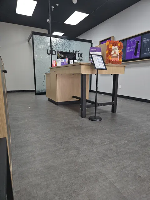 uBreakiFix - Phone and Computer Repair