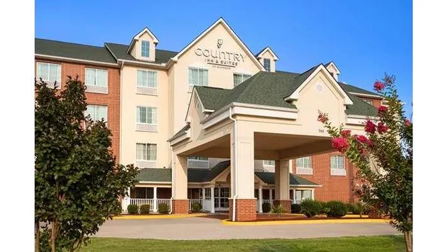 Country Inn & Suites by Radisson, Conway, AR