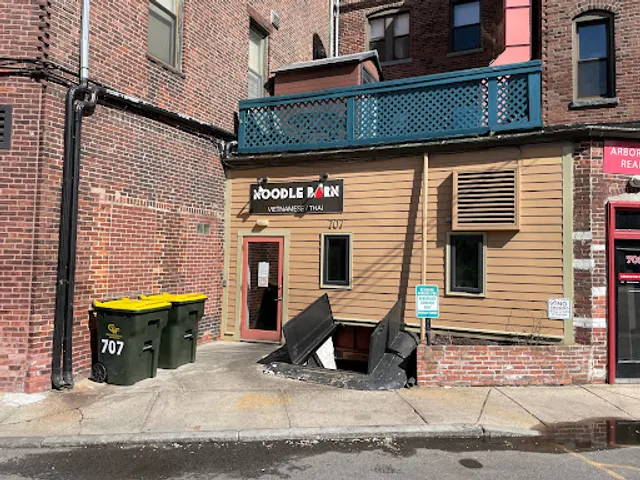 Noodle Barn