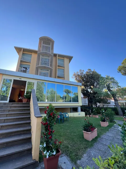 Hotel Florida Tirrenia