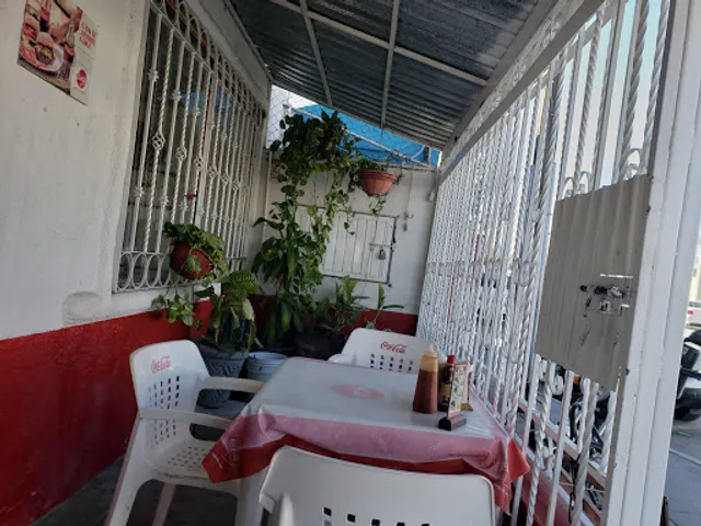 Cenaduria Mary Chuy LA JOYA