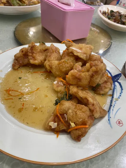 Northeast Jianggu Restaurant