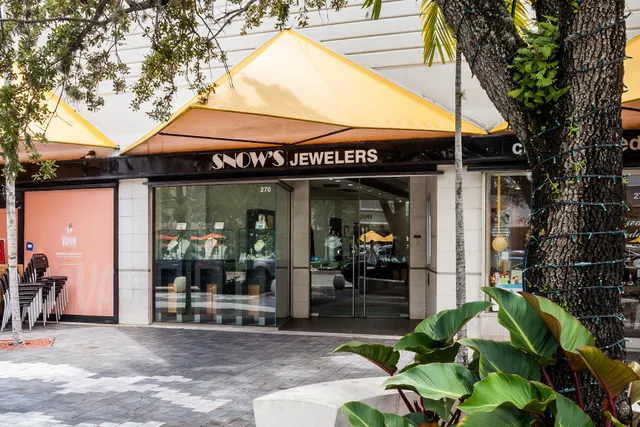 Snow's Jewelers