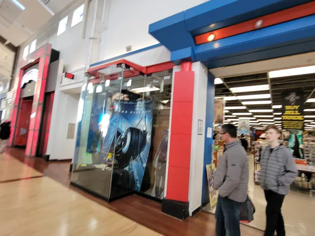 Happy 8 Collectibles