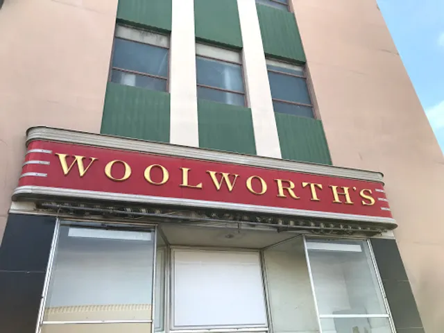 Woolworth Diner