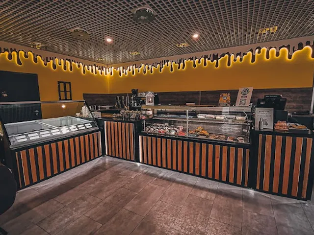 SWEETS EMPIRE Waffeln & Donuts