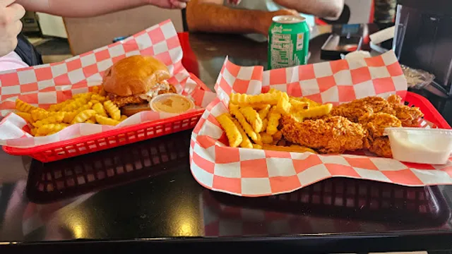 Bro's Hot Chicken