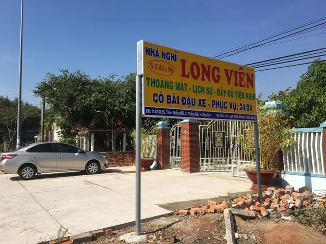 Nhà nghỉ Long Viên