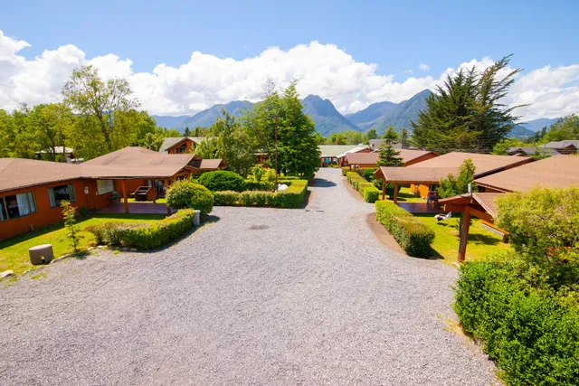 Cabañas Pucón Chile | Piscina Temperada y al aire libre | Cabañas Omilen