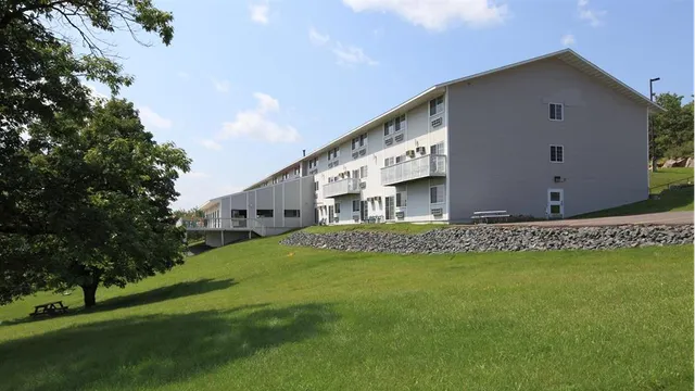 Americas Best Value Inn - Duluth Spirit Mountain Inn