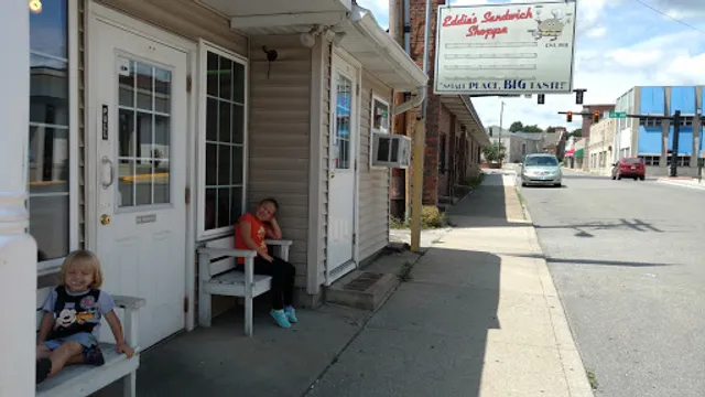 Eddie's Sandwich Shoppe