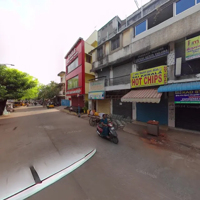 Bai vazhai illai Kaari parota