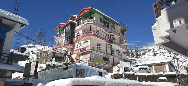 Hotel Chureshwar Resort