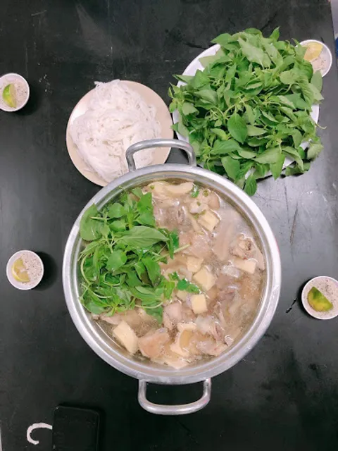 Lẩu Gà Lá É Tao Ngộ 2