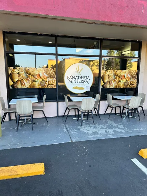 Panadería mi tierra Colombian Bakery
