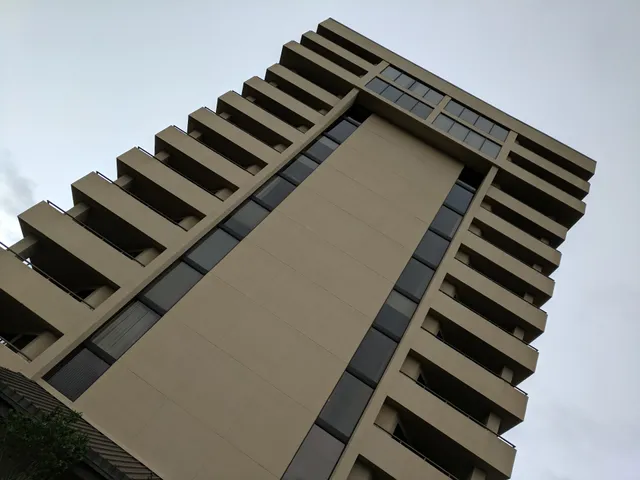 Loma Alta Towers Association