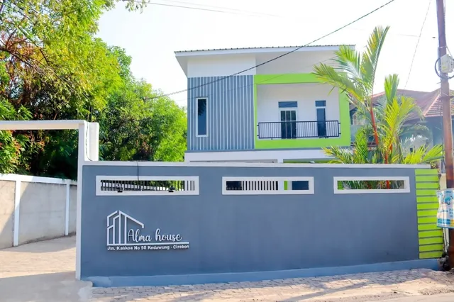 ALMAHOUSE, KOST PUTRI DAN HOMESTAY BIMA CIREBON