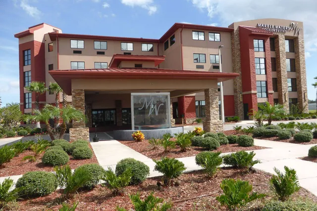 Marble Waters Hotel and Suites, Trademark by Wyndham