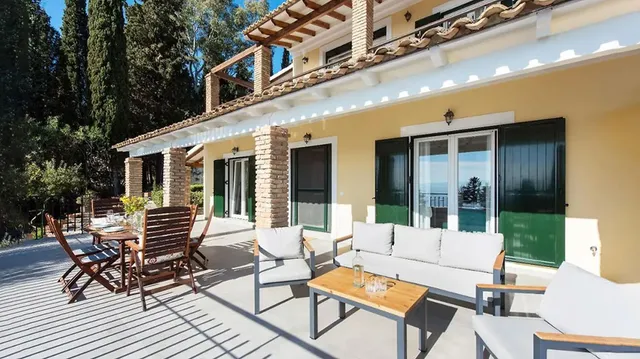 Lucky Villas Corfu