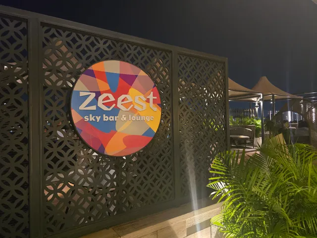Zeest - Sky Bar & Lounge
