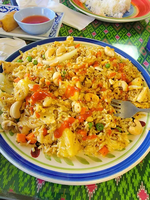 Thai Taste Thai & Chinese Restaurant