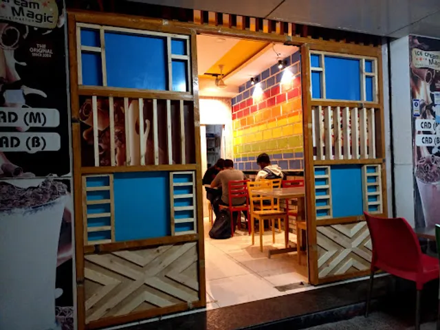 Cafe CAD Corner best family restaurant in Akurdi nigdi pradhikaran