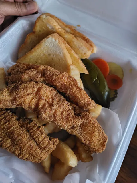 Ronnie's Catfish & More (North Dallas)