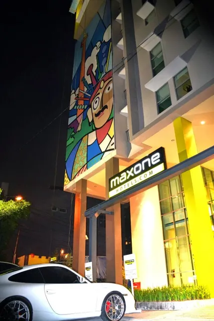 MAXONE Sabang Jakarta