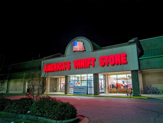 Athens West Shopping Center