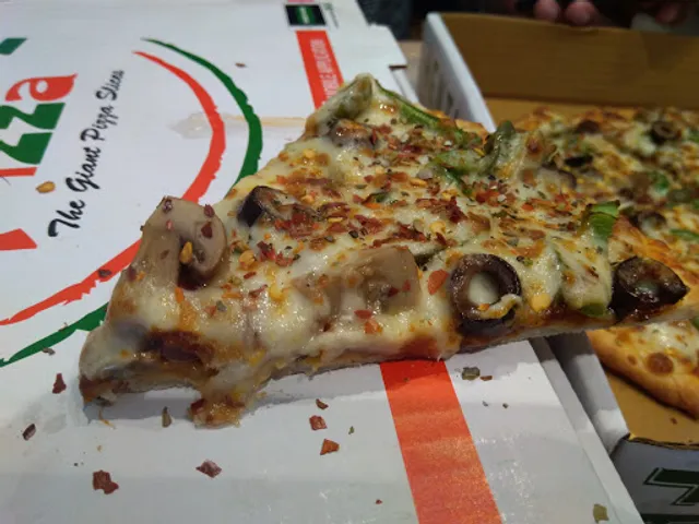 La Pinoz Pizza Bapunagar