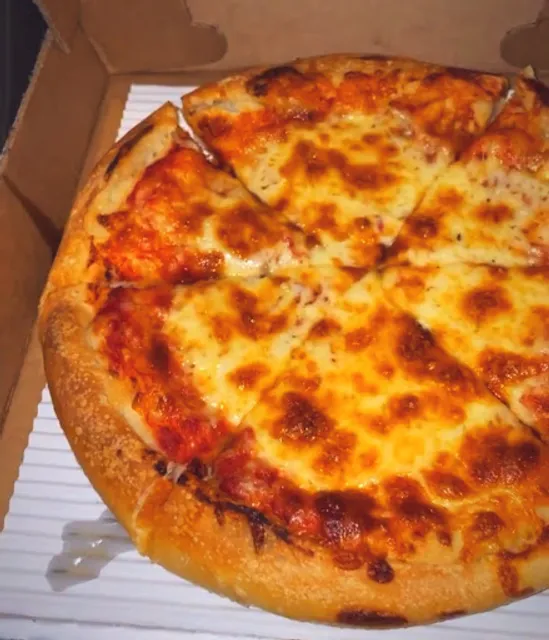 New Palace Pizza & Grill