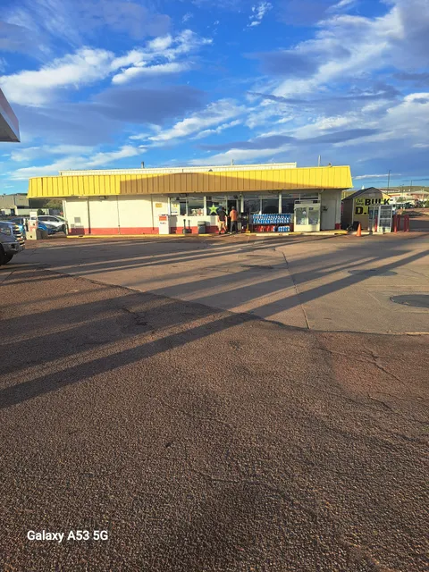 Tomahawk Auto & Truck Plaza