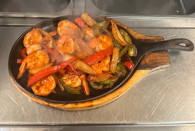 Las Brisas - Plymouth