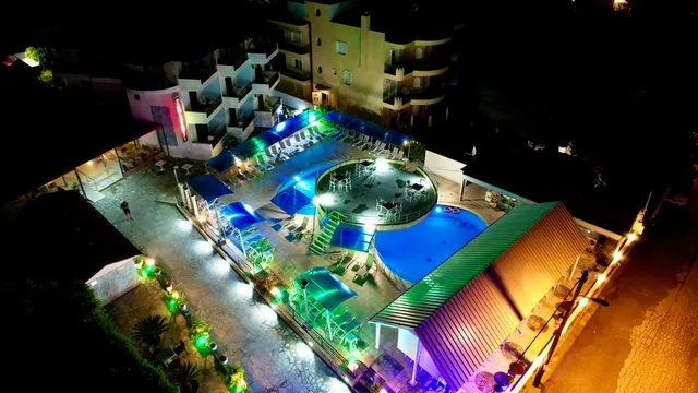 Hotel Niko Paradise