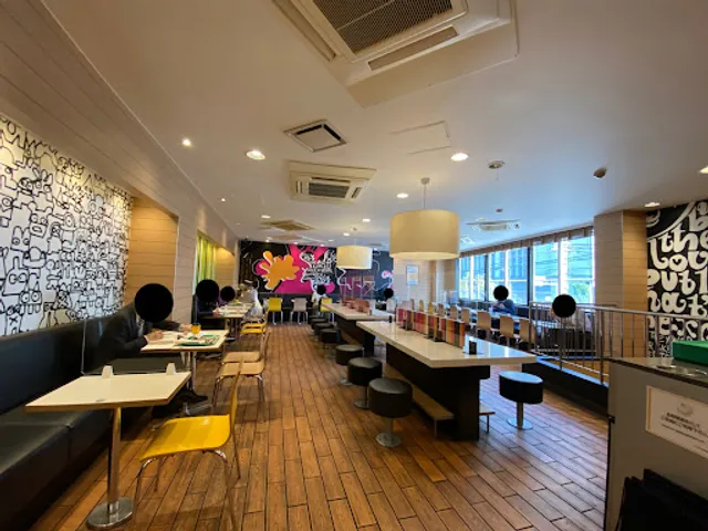 McDonald's Fuse Kinsho shop