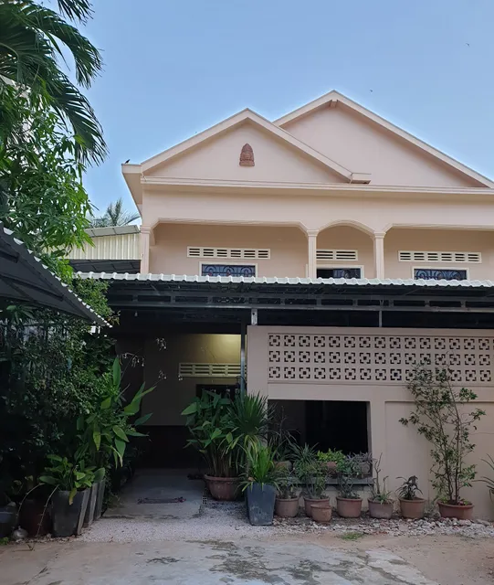 Lovely Family Guesthouse