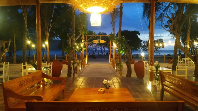 Pasir Putih Resto & Homestay