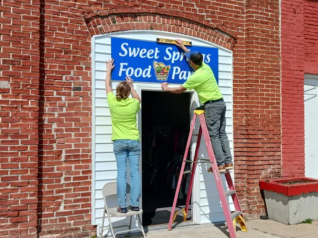 Sweet Springs Community Food Pantry