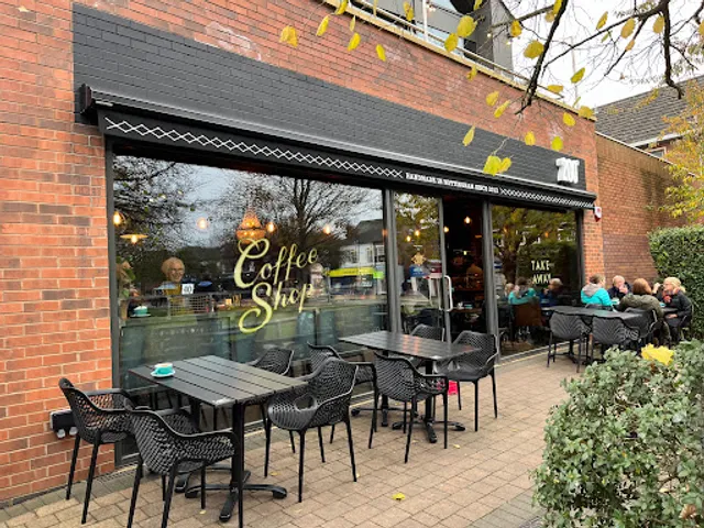 200 Degrees Coffee Shop