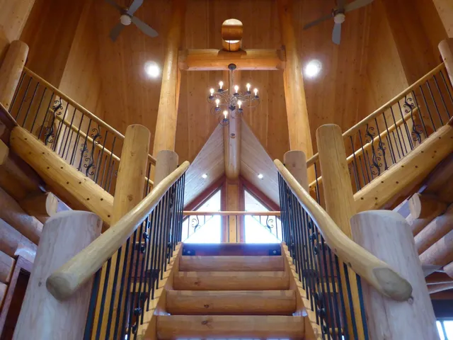 Artisan Log and Timber Homes