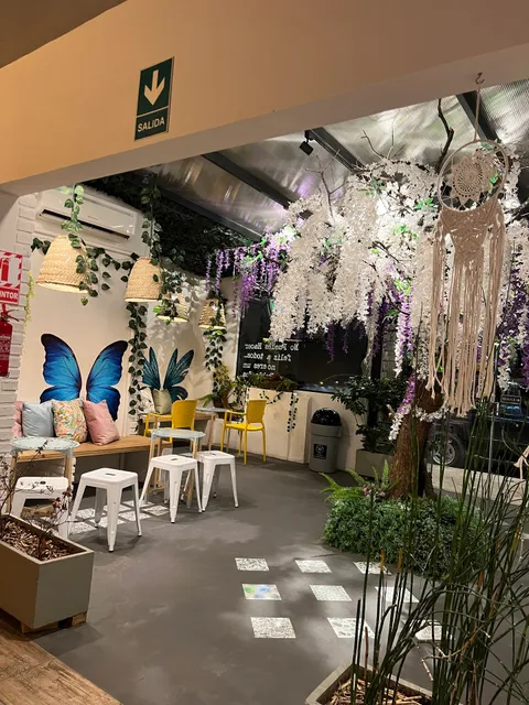 Bubble Tea House Garden